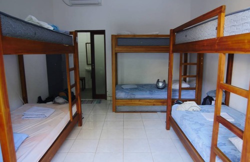 Batu Bolong Hostel | Hostel ∙ 8 guests