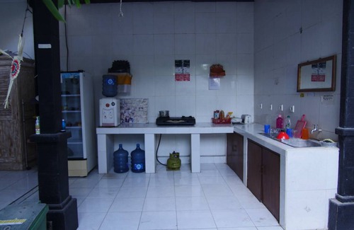 Batu Bolong Hostel | Hostel ∙ 8 guests