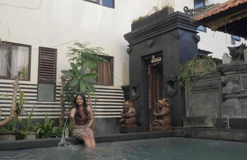 Raya Kuta Hotel | Hotel ∙ 8 guests