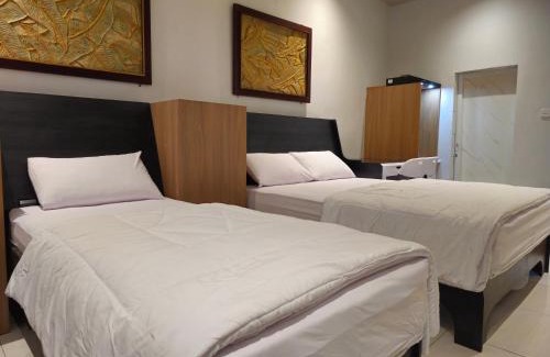 Sunset Road Hotel | Hotel Dakozi Living