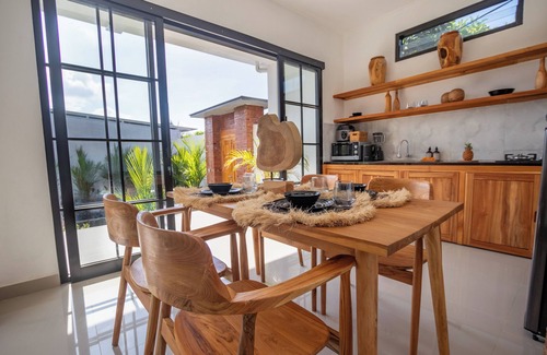 Umalas Villa | Jungle Big Garden - Big Pool and Kitchen - All New