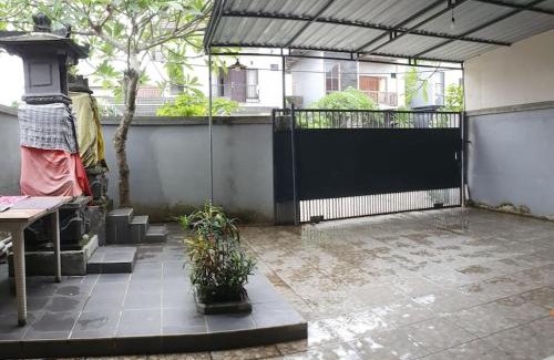 Bukit House | Laura Dewi House