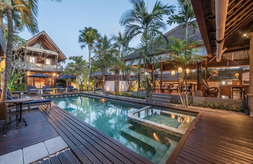 Laksmana Villa | Lime, Luxury 4 bedroom Heart of Seminyak