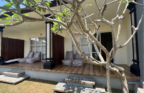 Uluwatu Hostel | LoTide Surf Camp Uluwatu