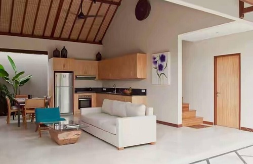 Kerobokan Villa | Luxury 3 Bedroom Private Pool Villa