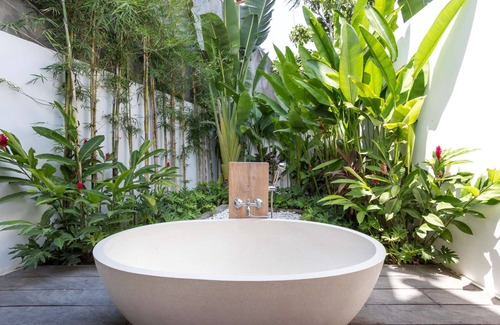 Batubelig Villa | Luxury 4 Bedroom Villa with Private Pool, Bali Villa 2067