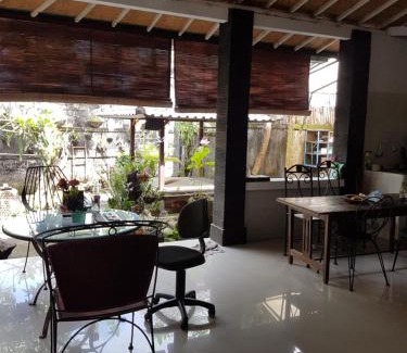 Berawa House | Mawar Homestay Canggu