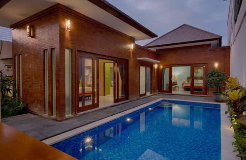Pererenan House | Modern Ethnic 2 Bedroom Villa in Canggu, Only Few Minutes Drive to Echo Beach!