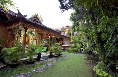 Kartika Plaza House | Motel ∙ 8 guests