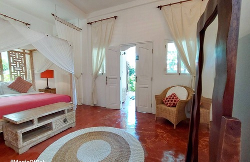 Laksmana Villa | Nice Fresh Villa near the beach KuDeTa Seminyak