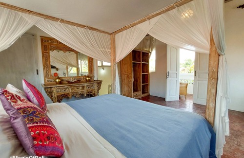 Laksmana Villa | Nice Fresh Villa near the beach KuDeTa Seminyak