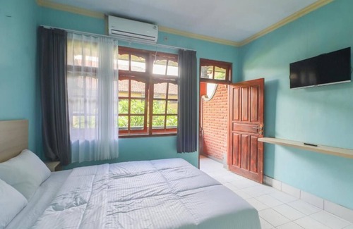 Downtown Kuta House | Oak legian Beachwalk - Near Kuta Legian Beach