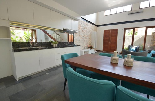 Cemagi Villa | Ombak Villa Cemagi