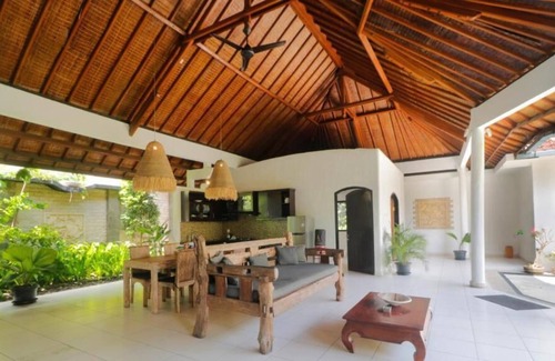 Nakula Villa | Private 3BR Pool Villa - 3 mins to Starbucks Dewata