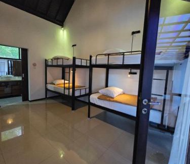 Bukit Hostel | Serenity Nirvana Palace- Women Boho Dorm 16 mins from Airport