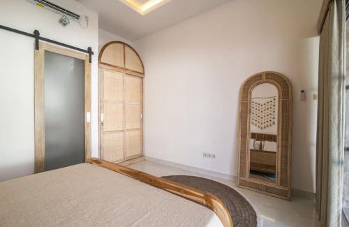 Sunset Road Villa | Simple & Magical Villas PRAYA