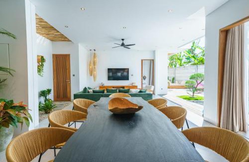 Padonan Villa | Stylish 2bedroom Villa Canggu Padonan