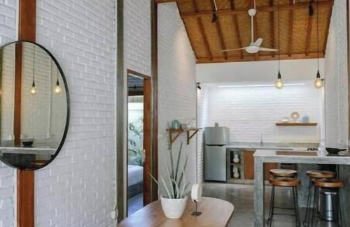 Munggu Villa | Stylish 3-Bdr Villa in Pererenan