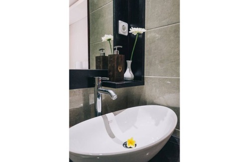 Batubelig House | The Visala Boutique Suites Seminyak – Superior Room #07