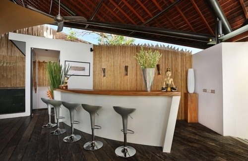 Babakan Villa | Toraja, Luxury 2 Bedroom Villa, Feature Garden, Canggu