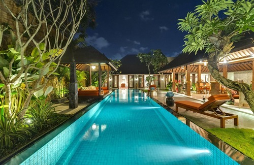 Laksmana Villa | Tranquil Luxury Escape Near Seminyak – Bali Villa 1092