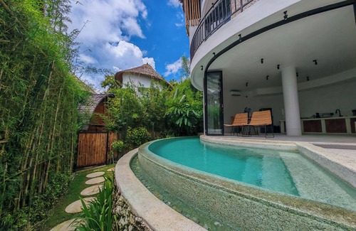 Bukit Villa | Uluwatu 2 Bedroom Villa #9 Private Pool, Equipped Kitchen, Ocean View, Free Wifi