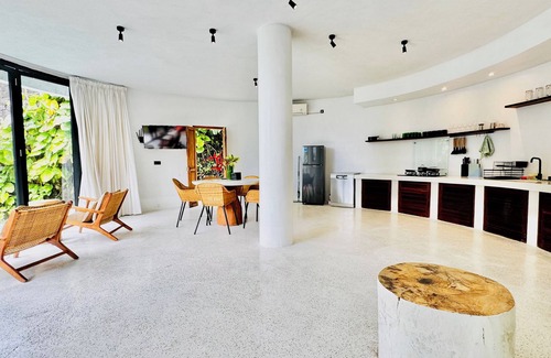 Bukit Villa | Uluwatu 3 Bedroom Villa #5 Private Pool, Equipped Kitchen, Ocean View, Free Wifi