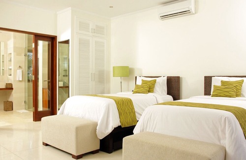 Batu Bolong Villa | Villa Asante