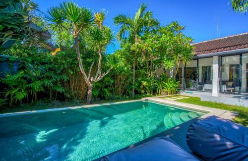 Sawangan Villa | Villa Brezze - Nusa Dua