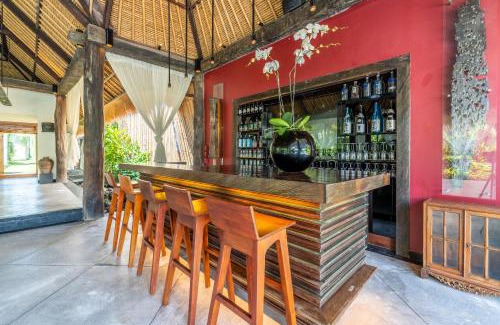 Padonan Villa | Villa Ku Besar by Villa Finder