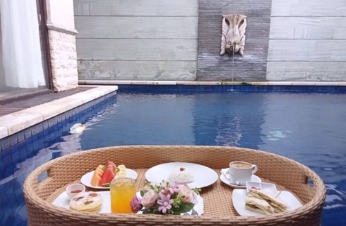 Sunset Road Villa | 1 Bedroom Private pool villa in Legian Kuta near the beach