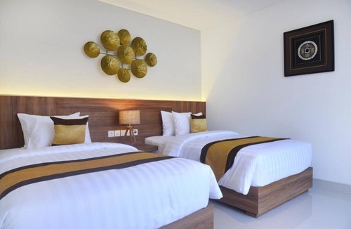 Dewi Sri Resort | 1 Bedroom Romantic Private Pool Villa + H' Decoration + Small H' Cake