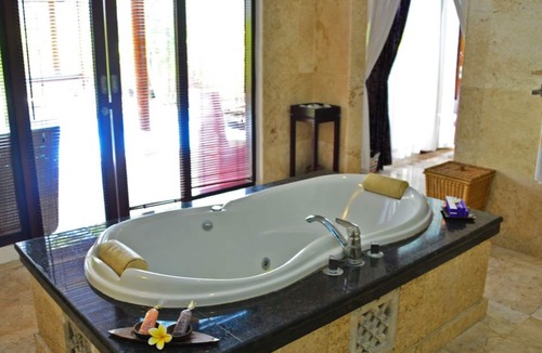 By Pass Ngurah Rai Kuta Villa | 1 BR Private Villa Near Airport and Shop