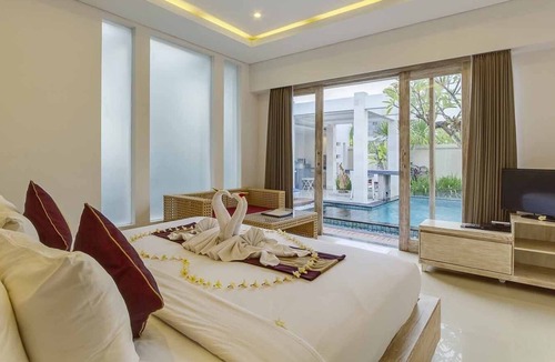 Sunset Road Villa | 1 Villa The Tukad Villa