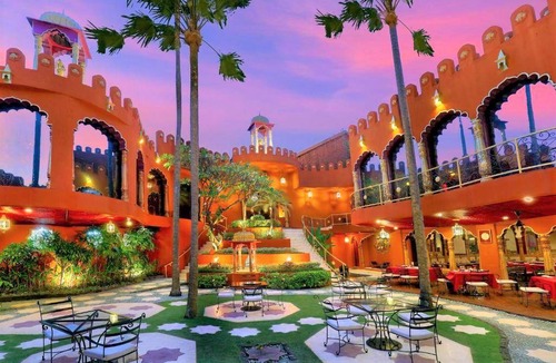 Sunset Road Villa | 1000 m² Villa ∙ 5 bedrooms ∙ 10 guests