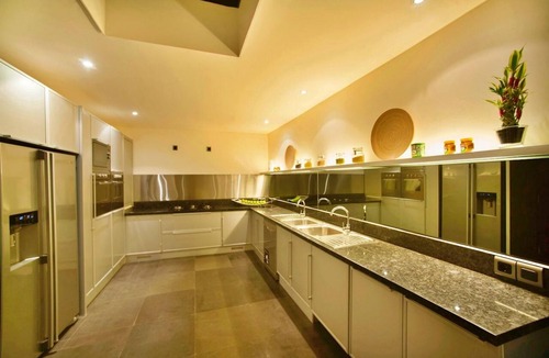 Dyanapura Villa | 11-bedroom private estate, ideal for large groups, families, retreats and celebrations. The estate accomodates up to 30 guests. Includes daily breakfast, a private chef, airport transfers, complimentary massages, dedicated driver and housekeeping.