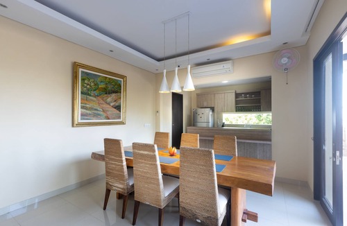 Kampial Villa | 14 pax/6 bedrooms Villa in Nusa Dua/Pandawa Beach