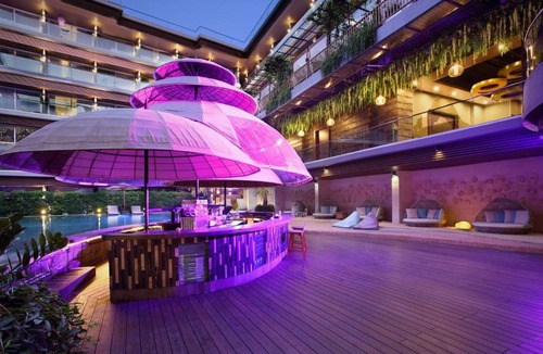 By Pass Ngurah Rai Resort | 148 m² Resort ∙ 3 bedrooms ∙ 127 guests