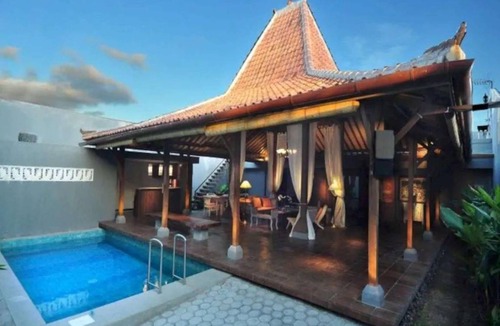 Sunset Road Villa | 150 m² Villa ∙ 2 bedrooms ∙ 4 guests