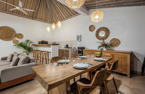 Singakerta Villa | 1BR Romantic Getaway in Ubud, Villa Lojo with Private Pool