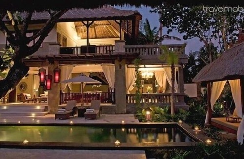 Batu Bolong Villa | 2 Bedroom villa in Canggu Beachfront property.