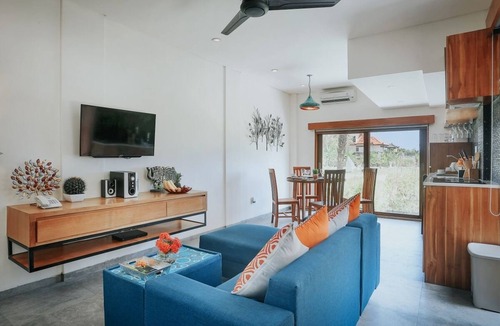 Umalas Villa | 2 Bedroom Villa in Central Seminyak/Batu Belig