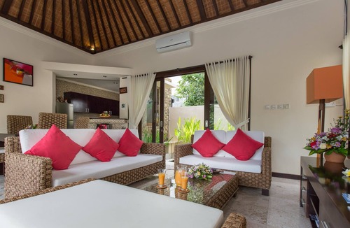 Ungasan Villa | 2 Bedroom Villa, Uluwatu Private Pool Villa near Melasti Beach