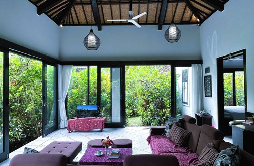 Lodtunduh Villa | 2-BR Ubud Villa - The Editorial W/Large Living Room, Family-Friendly