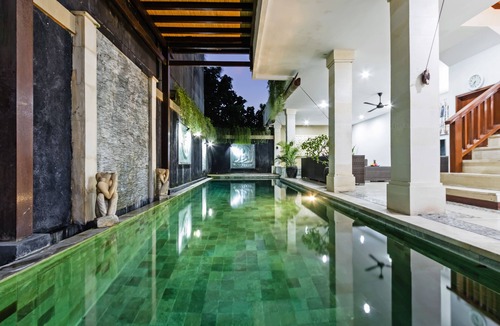 Legian Villa | 2 BR Villa Mienna, 2 Mins Walk to Restaurants