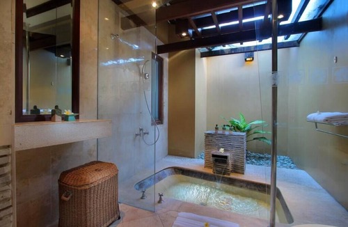 Downtown Kuta Hotel | 20% OFF-Mistery Room Beach View -Kuta Beach Inclusive breakfast for 2 Person.