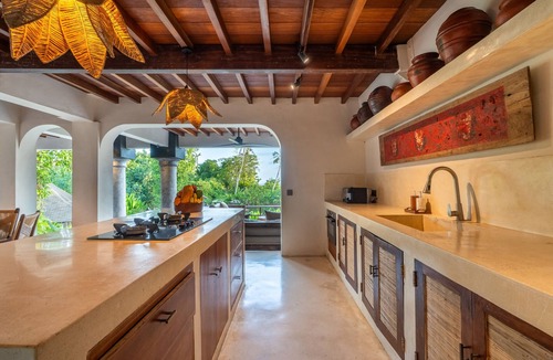 Cemagi Villa | 22M Pool | Five Bedrooms | Beachfront Villa