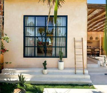 Pererenan Villa | 235 m² Villa ∙ 2 bedrooms ∙ 4 guests
