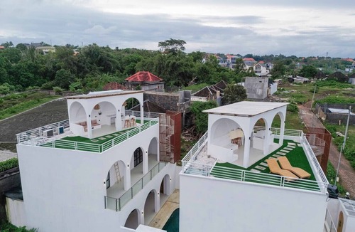 Ungasan Villa | 2BR Bali Villa Near Uluwatu Surf & Beach Clubs
