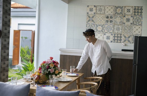 Umalas Villa | 3 BEDR/3 BATH POOL VILLA BETWEEN SEMINYAK & CANGGU